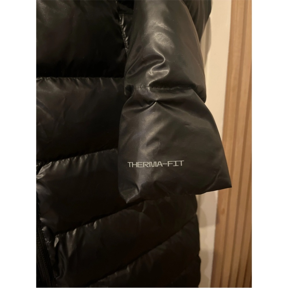 Nike Black Hooded Puffer Jacket - Picture 2 of 3